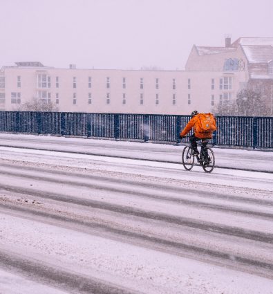 How to Safely Ride Your Bike Through the Winter